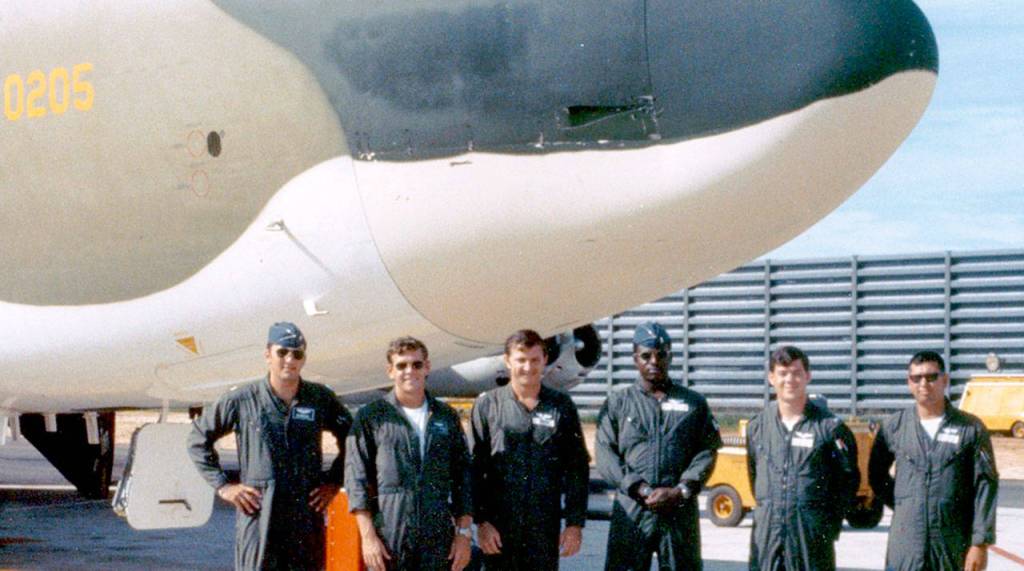The crew of Midnight Express in 1972. (Museum of Flight)