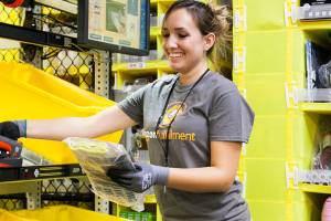 Amazon to raise minimum wage to $15 per hour