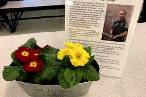 Family, friends come out to support fundraiser for fallen police officer