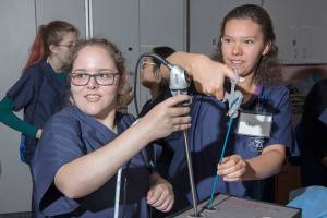 MultiCare Nurse Camp gives high schoolers a glimpse into health care