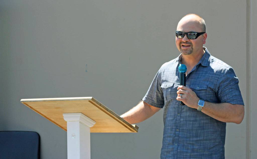 Kent Police Chief Rafael Padilla speaks at the worship service. MARK KLAAS, Kent Reporter