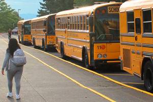 Kent School District task force examines hybrid learning model in fall