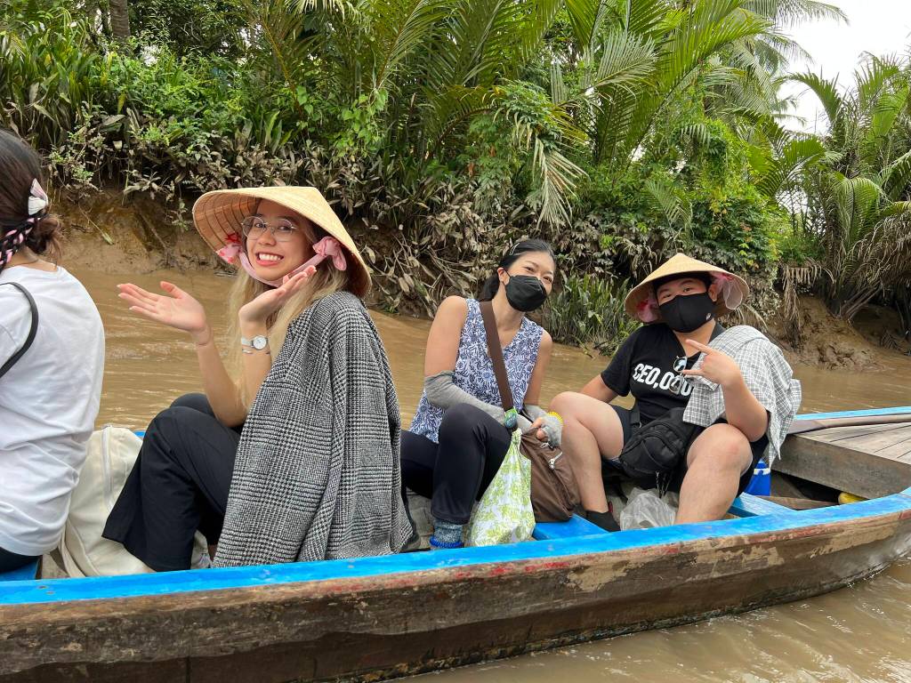 Photo courtesy of Highline College
Students and faculty in a row boat along the Mekong Delta in Vietnam.