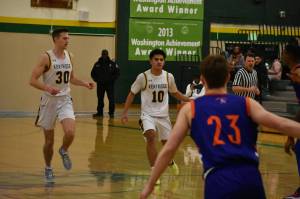 Kentridge seniors Xzavier Randhawa and Alex Connor running up the floor on offense against Auburn Mountainview. Photo by Ben Ray/Sound Publishing
