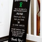 A sign in front of Dale and Denise Pacs home lets guests know that they are entering the home of a kidney transplant patient and to make sure to they are cautious about contamination. Photo by Keelin Everly-Lang / The Mirror.