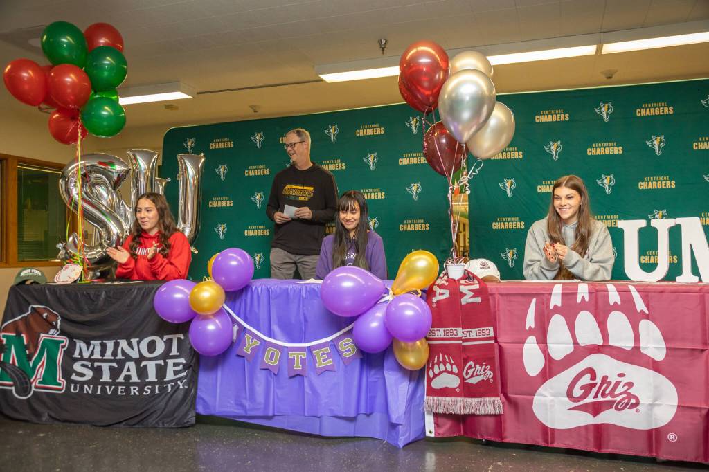 Head Soccer Coach Jeff Flemming talks about his three soon-to-be college players. Photo provided by @ETDPI on Instagram.