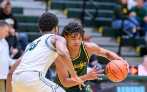 Jaylen Keowla drives to the basket for Kentridge. Photo provided by Dee Torres.