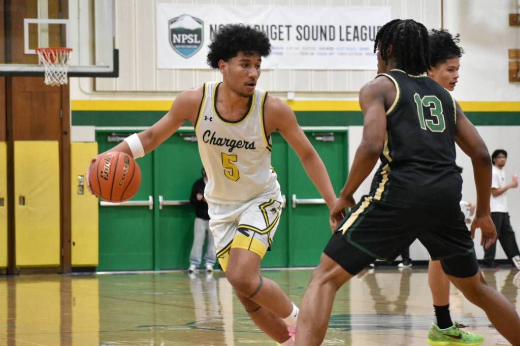 Gio Moimoi scored 27 for the Chargers as Kentridge defeated Auburn at Kentridge High School. Ben Ray / The Reporter