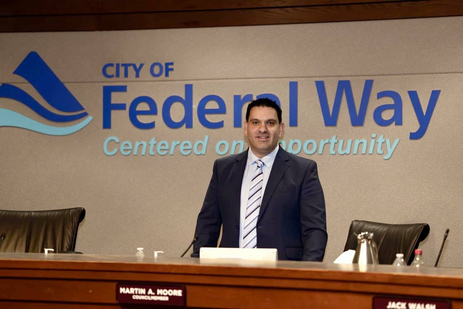 Moore responds to dismissal as Federal Way City Council president