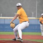 Kentridges Akoni Nazarino punched eight tickets in his four innings of work. Ben Ray / The Reporter