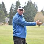 Meridian Valley CC PGA teaching pro Brian Thornton during an instruction. Ben Ray / The Reporter