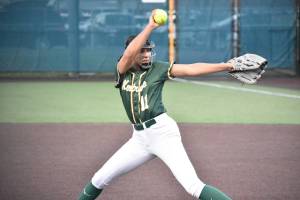 Jozi Thompson throws a pitch for Kentridge. Ben Ray / The Reporter