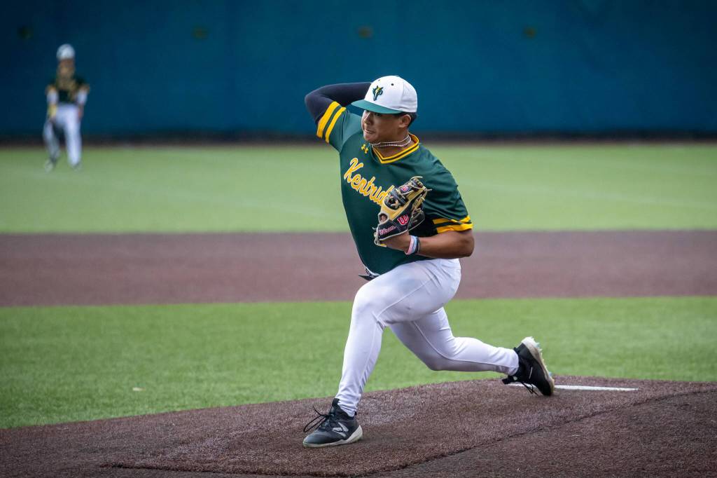 Akoni Nazarino pitches for the Kentridge Chargers against Auburn Riverside. Photo provided by Eric Todd / @ETDPI